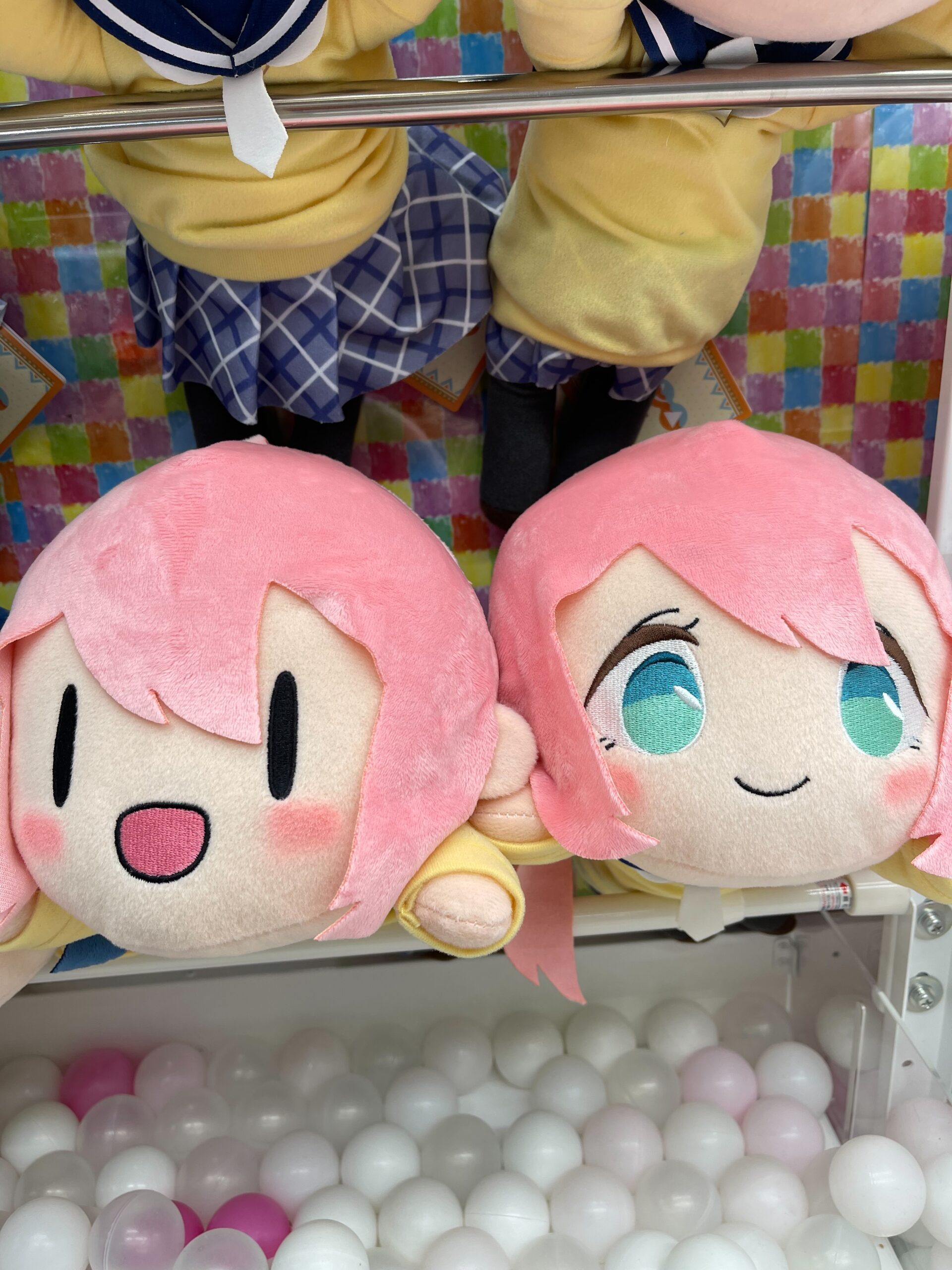 □プライズ入荷情報です！◇ゆるキャン△寝そべりぬいぐるみ 志摩リン